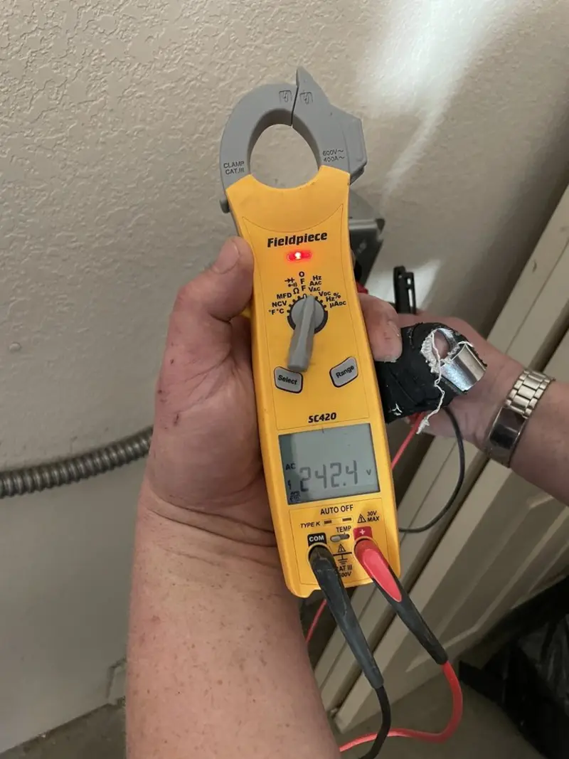 Voltage testing with clamp meter during Generator Installation in LaGrange